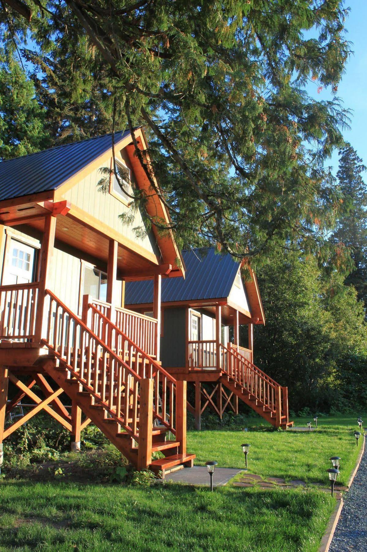 Hidden Acres Farm And Treehouse Resort Terrace Exterior foto